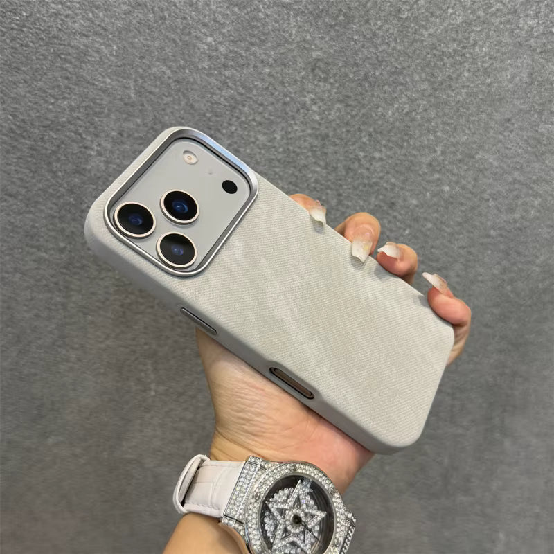 Capa de Microfibra Nível Premium com MagSafe para iPhone 17